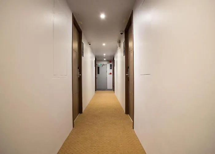 The House Pratunam Hotel 3*